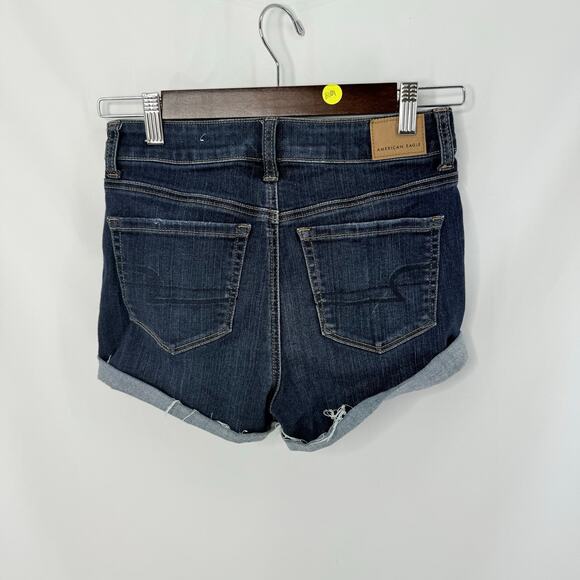 American Eagle Hi-Rise Dark Distressed Denim Shorts Size 2 Casual Fall Layering - Picture 2 of 5